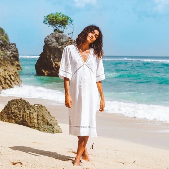Arnhem Lauren Kaftan Midi Dress in Dove Embroidered White NWT Size 10 AU / 6 US - Picture 1 of 6